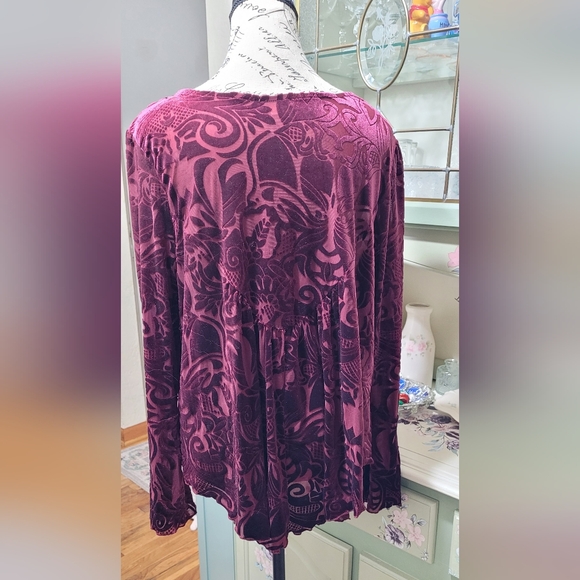 Velvet Burn Out Peasant Top - Picture 2 of 7